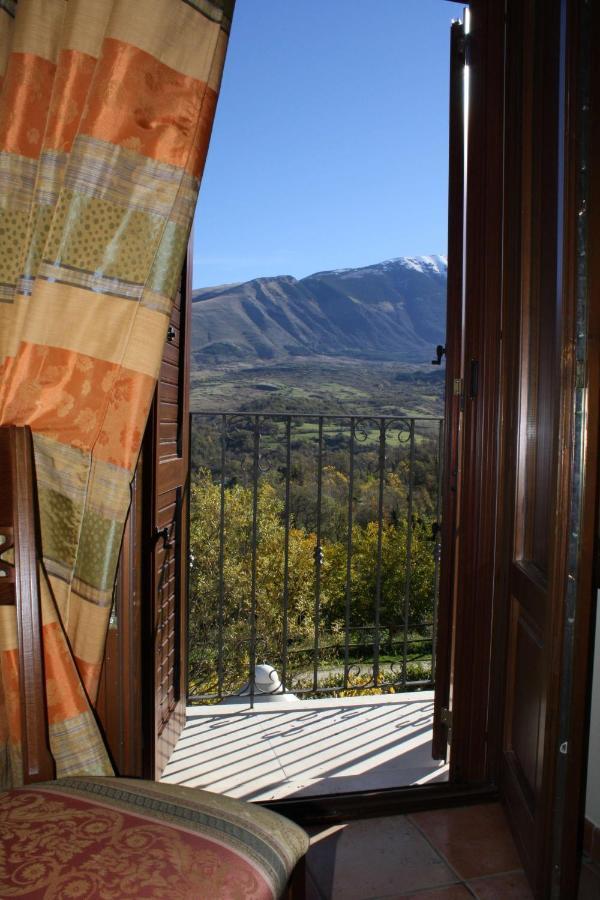 Locanda Del Barone Караманико-Терме Номер фото